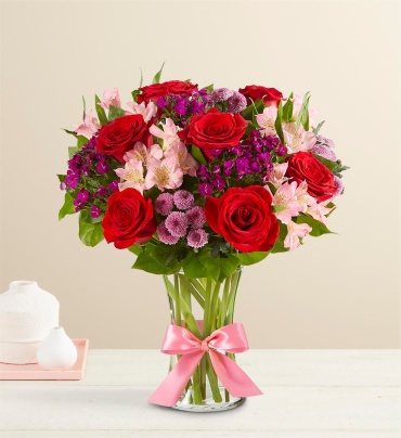 Sweetheart Romance&trade; Bouquet