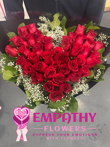 Heart Shape Red Roses Bouquet Premium